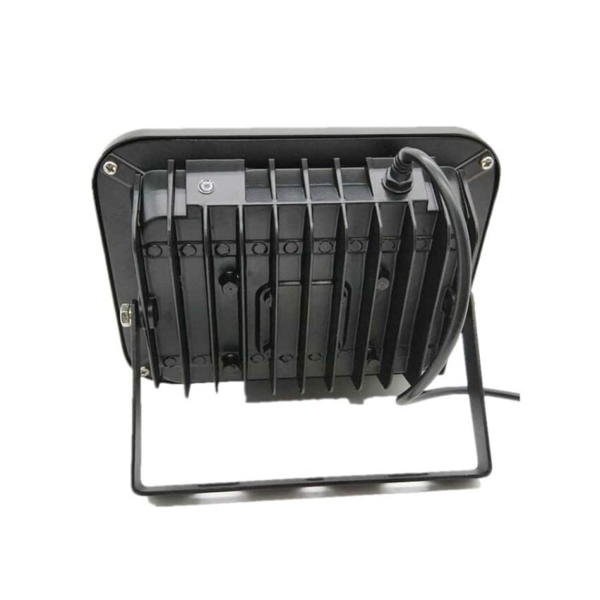 IR-LED-valaisin-15-ledin-takapaneeli.jpg IR-LED-valaisin-15-ledin-takapaneeli.jpg