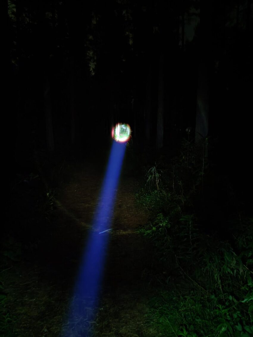 Ladattava-taskulamppu-testi-3.jpg Ladattava-taskulamppu-testi-3.jpg