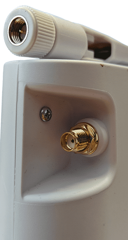 Safire-akkuvarmennettu-4G-reititin.png Safire-akkuvarmennettu-4G-reititin.png