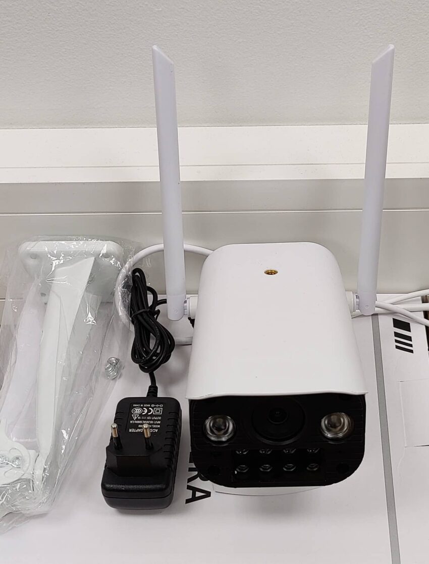 Valvontakamera C90 4G valvontakamera