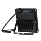 Valvontakamera lisävalaisin