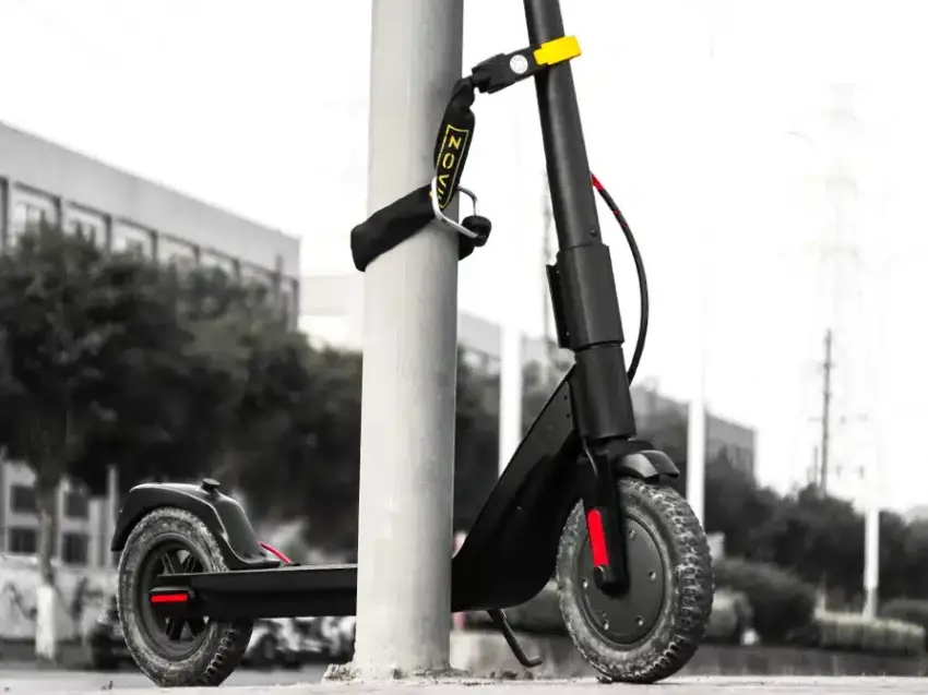 02-Purpose-Built_for_Stand-Up_Scooters.webp 02-Purpose-Built_for_Stand-Up_Scooters.webp
