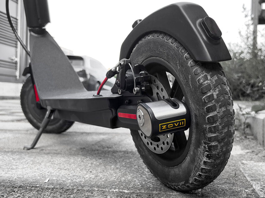 02_Built_for_Stand-Up_Scooters_and_E-Bikes.jpg 02_Built_for_Stand-Up_Scooters_and_E-Bikes.jpg