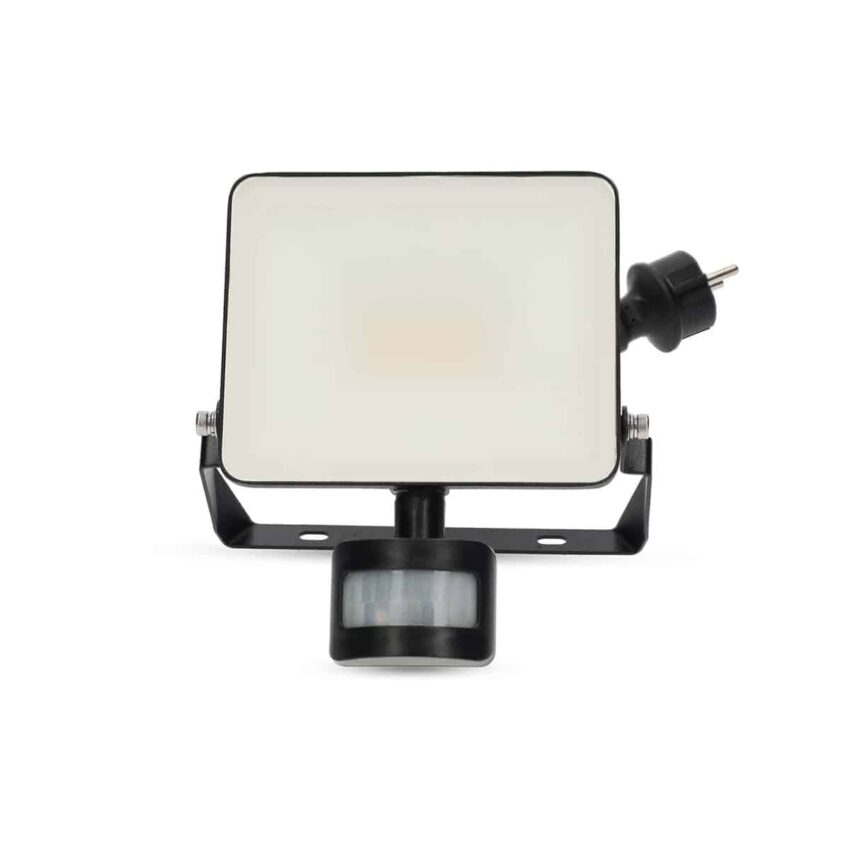 WiFi-valonheitin-2.jpg WiFi-valonheitin-2.jpg